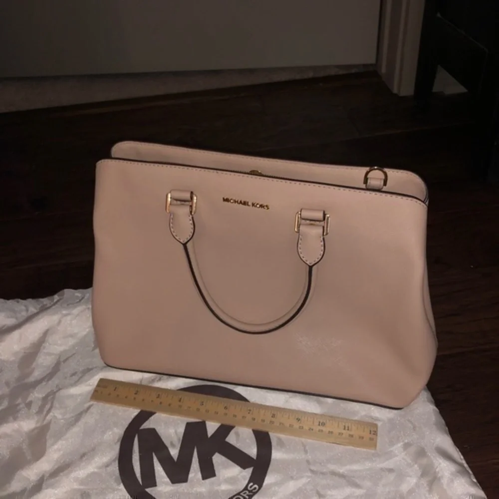 Michael Kors Blush Tote